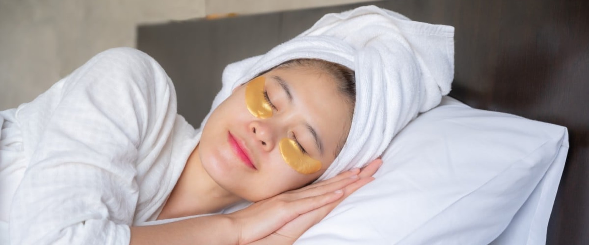 Getting Enough Sleep: Essential Skin Care Tips